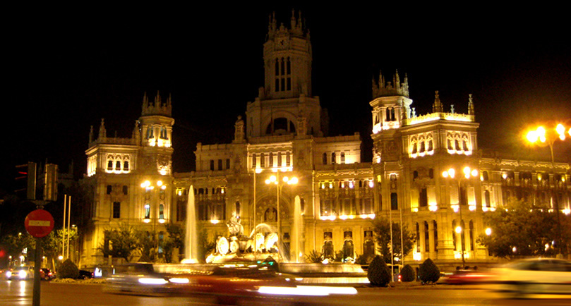 Foto de la Cibeles y el Banco de España en Madrid